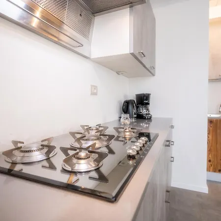 Apartament Sunrise Beth's House Brenzone sul Garda