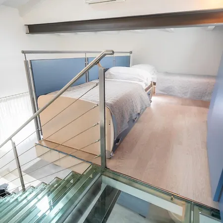 Apartament Sunrise Beth's House Brenzone sul Garda